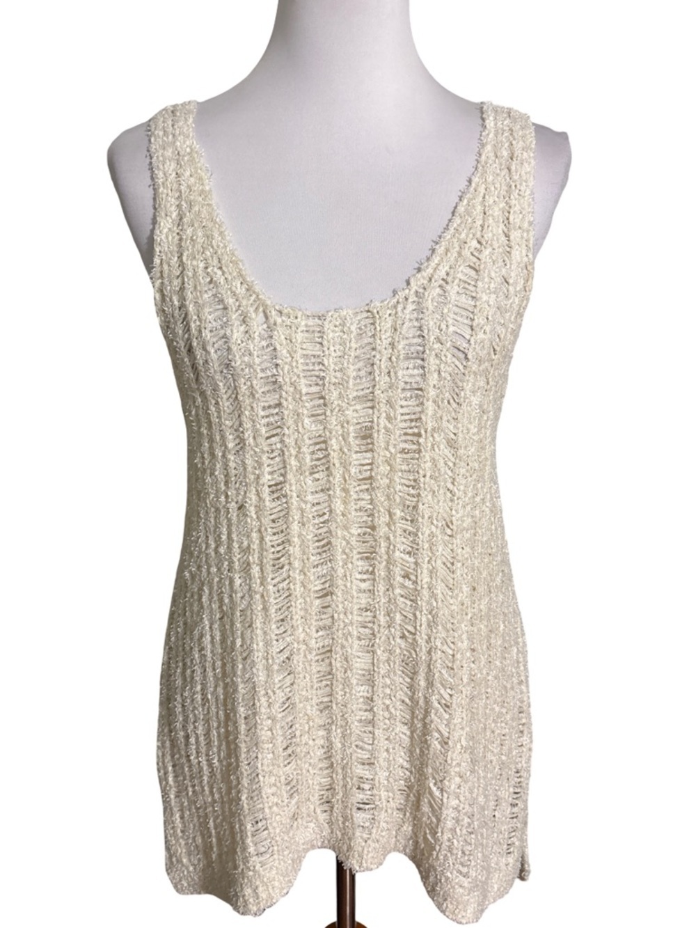 Mystree Cream Textured Knit Scoop Tank